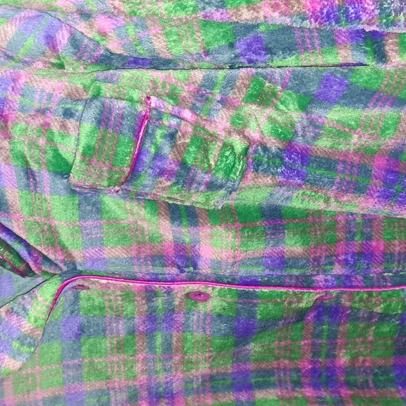 1109 Jeffery Banks Printed Plush Pajama Set - Picture 3 of 10